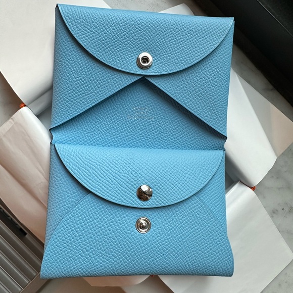 HERMES Epsom Calvi Duo Card Case in Celeste - Picture 3 of 12